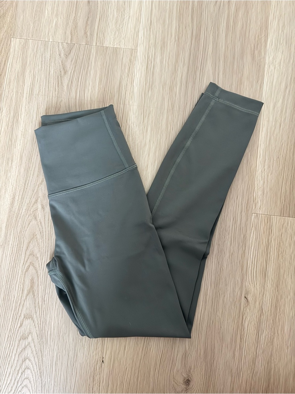 Lululemon Women’s High-Waist Performance Leggings in Olive Green